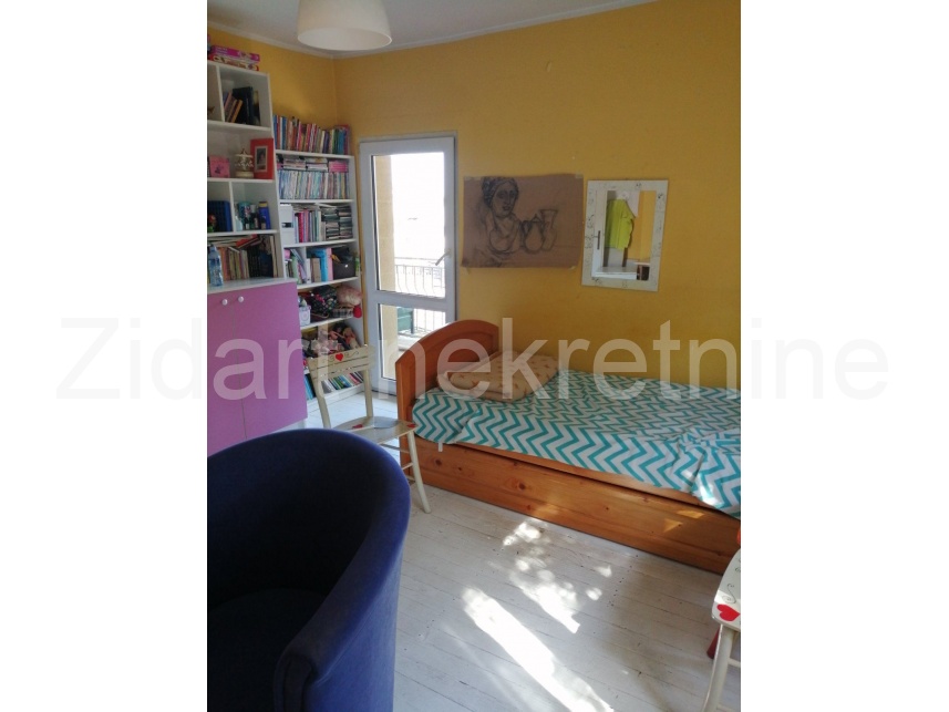 Будинок, 1313 м², 95 000$ — FAKTOR